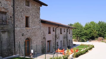 Esterni