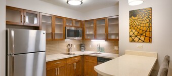 Staybridge Suites Gainesville I-75 by IHG