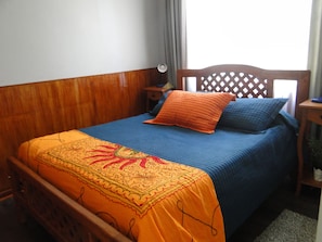 Apartment, 3 Bedrooms, 2 Bathrooms, Ocean View | Iron/ironing board, free WiFi, bed sheets