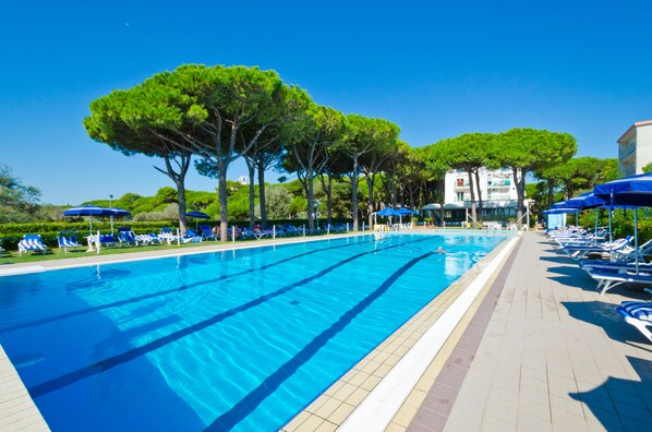 Outdoor pool, pool umbrellas, pool loungers
