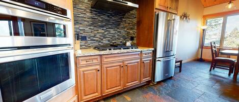 Apartment, 4 Schlafzimmer | Eigene Küche | Kühlschrank, Mikrowelle, Geschirrspüler