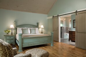 Deluxe Cottage, 1 King Bed, Terrace, Garden View