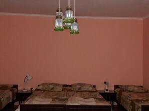 Economy Quadruple Room | Premium bedding, desk, iron/ironing board, rollaway beds - Vanadzor guest house (Shahumyan)
