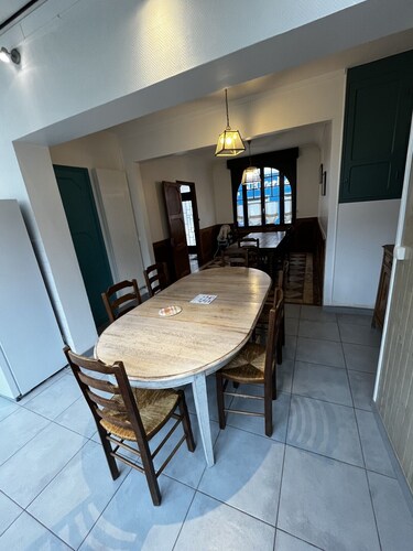 CASA CENTRO CIUDAD 10 PERSONAS JACUZZI JARDIN