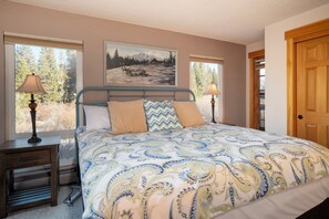 3 dormitorios, Internet, ropa de cama