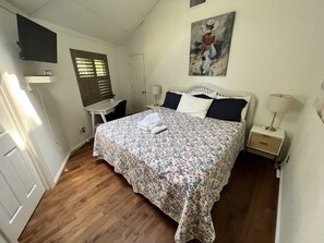 2 dormitorios, tabla de planchar con plancha, wifi gratis y ropa de cama