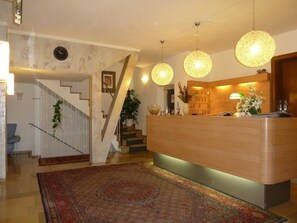 Reception hall - Hotel Luise (Essen)