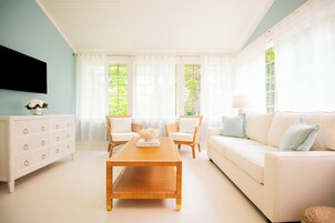 华丽客房 | 埃及棉床单、高档床上用品、加厚床垫、遮光窗帘