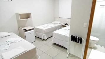 Triple Room | Free WiFi, wheelchair access