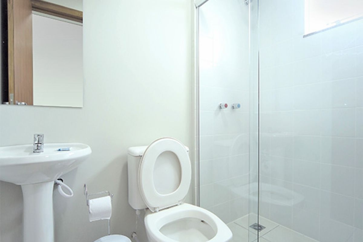 comfort double room, 1 double bed | bathroom | shower, free toiletries, hair dryer