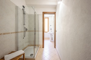 Appartement, 1 chambre | Salle de bain