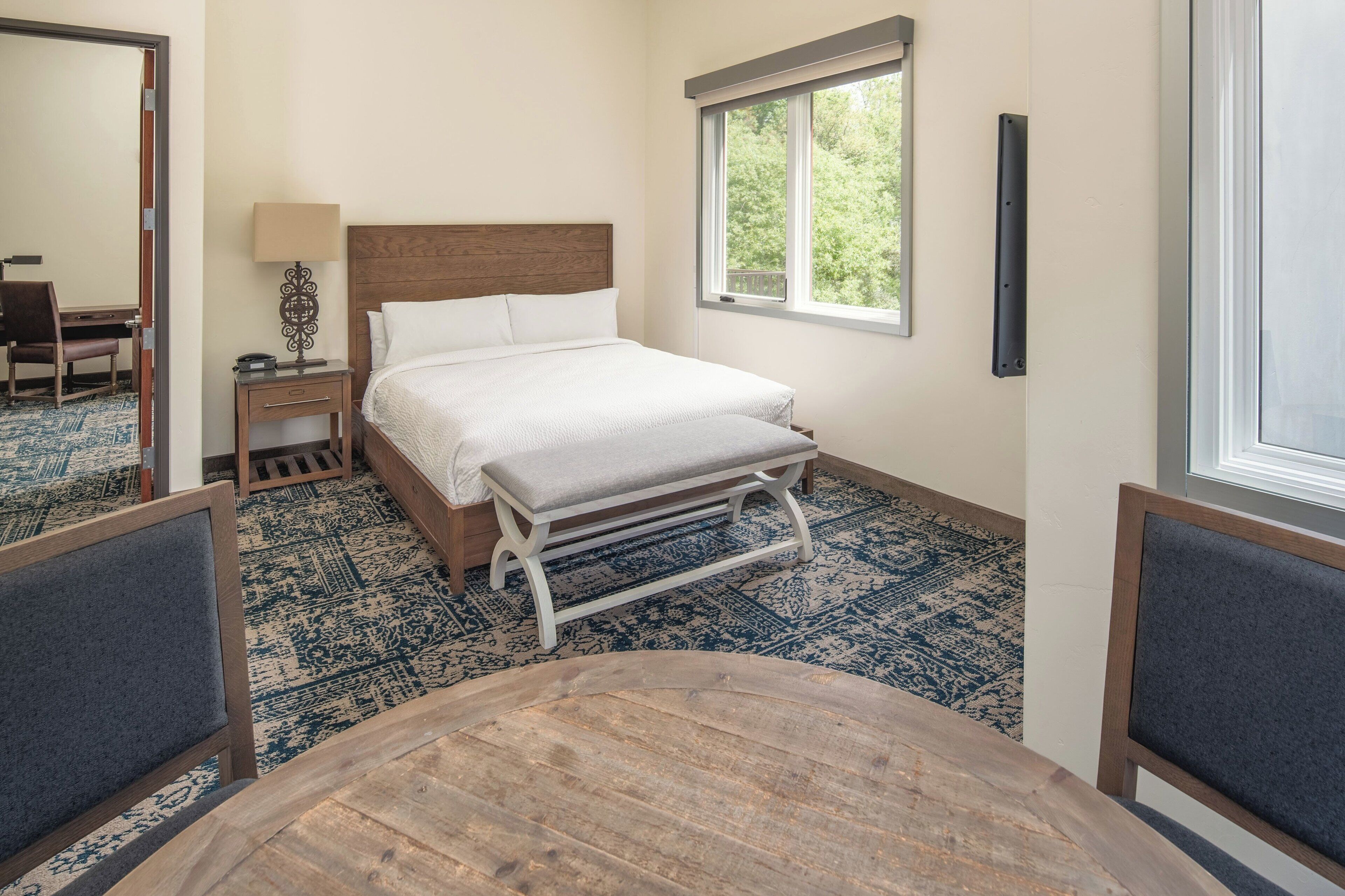 desk, blackout curtains, iron/ironing board, free wifi