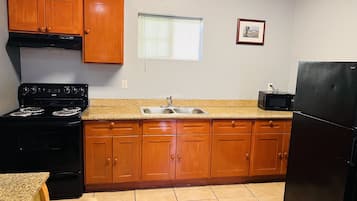 Refrigerador, microondas