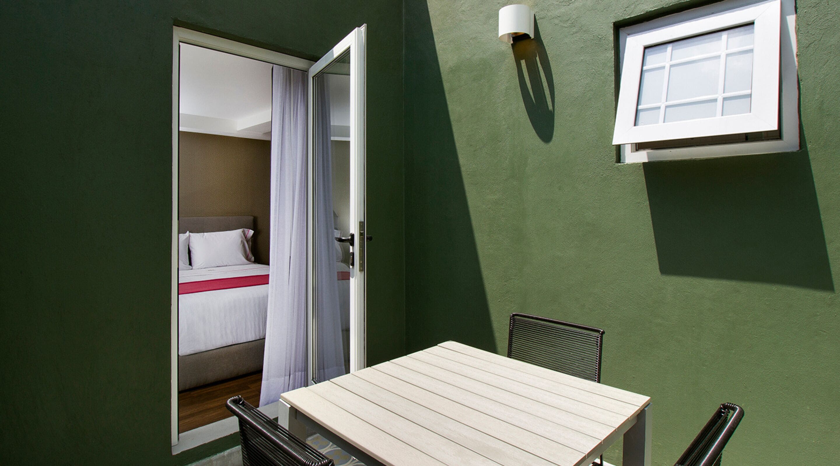 panoramic suite, 1 queen bed | terrace/patio