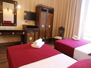 Luxury Apartment, 4 Bedrooms, Kitchenette | View from room