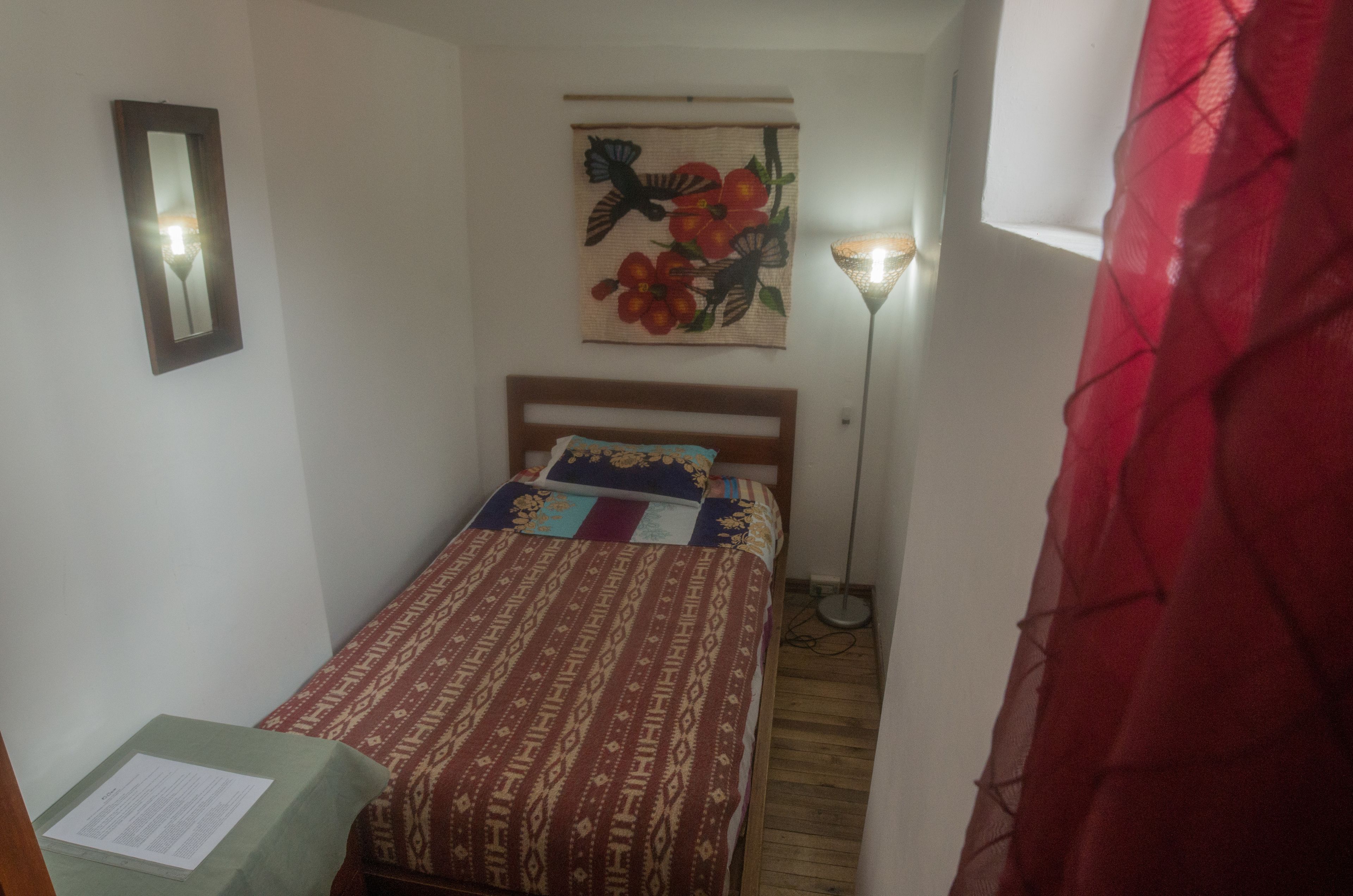 Single Room | Desk, free WiFi, bed sheets