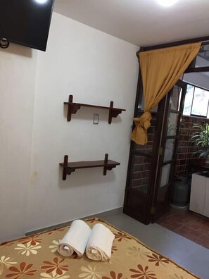 Double Room, 1 Double Bed