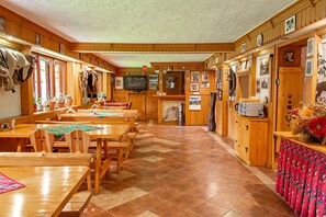 Foodcourt
