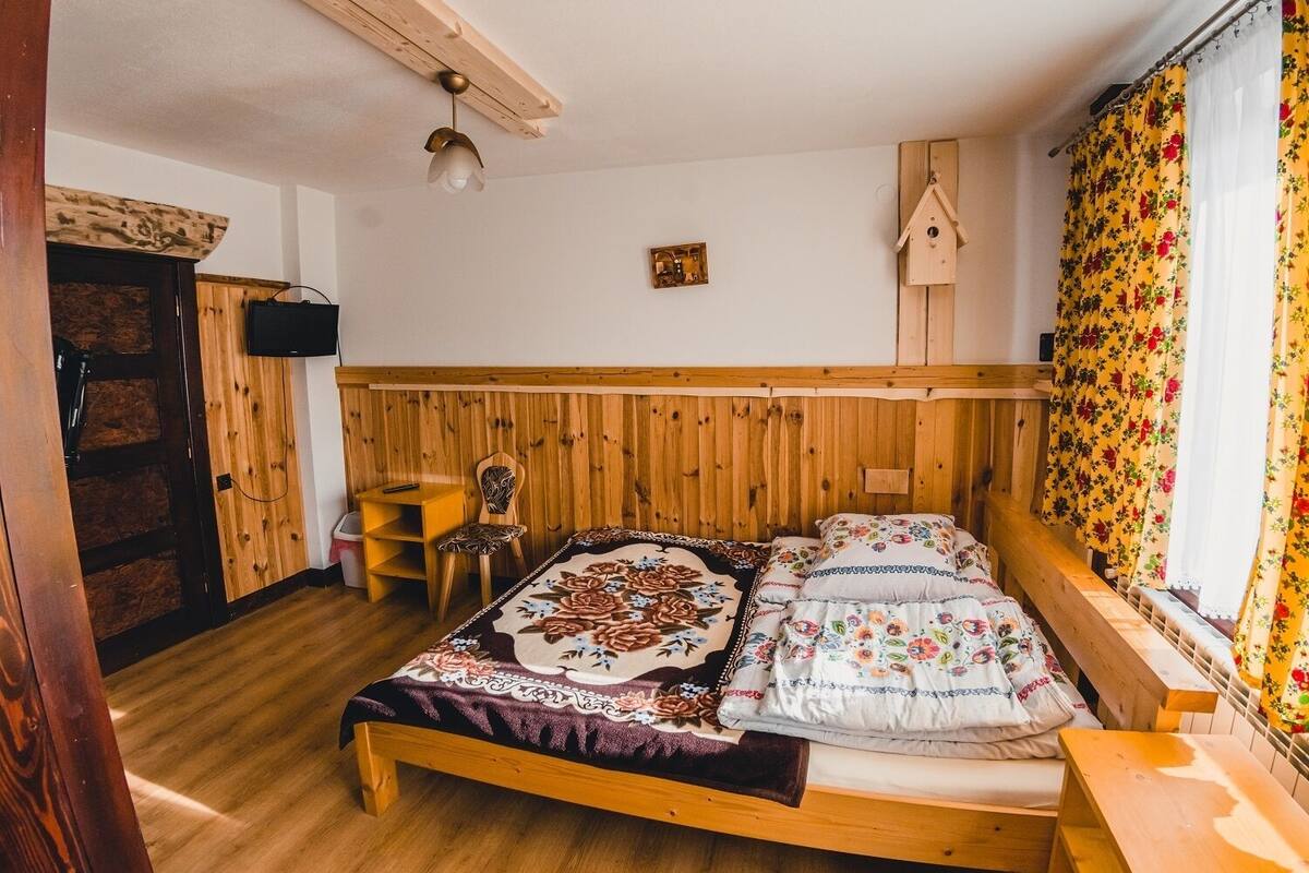 Standard Double Room, Private Bathroom | Iron/ironing board (on request), free WiFi, bed sheets