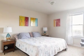 2 habitaciones, cuna de viaje, wifi gratis y ropa de cama 