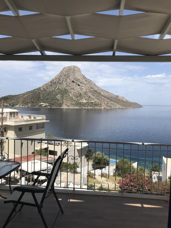 Property grounds - Home sweet home!!! (MASOURI-KALYMNOS)