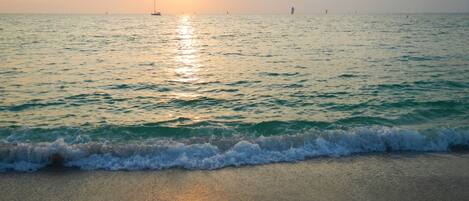 Liegestühle, Strandtücher