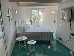 2 Schlafzimmer, Schreibtisch, Bügeleisen/Bügelbrett, kostenloses WLAN