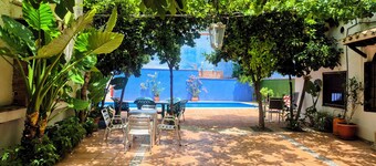 La Casa De Illora, swimming pool, fireplace, barbecue, in the town center