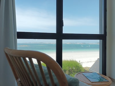 Luxury villa 5 * panoramic sea view direct access to the beach, swimming pool a 28