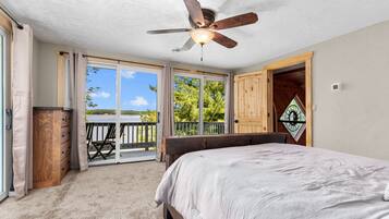 5 bedrooms, iron/ironing board, WiFi, bed sheets