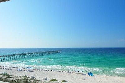 Absolute Gulf-Front 2BR/2BA; Huge Balcony;Stunning Views;Jan Feb 2026 available
