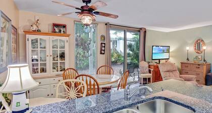 Villa 208 - charming condo close to pool and beach