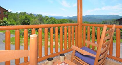 Minutes from Gatlinburg and Pigeon Forge, Great Mountain Views