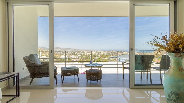 Interior - Siempre - Amazing Ocean views of Cabo San Lucas!!! (Cabo San Lucas)