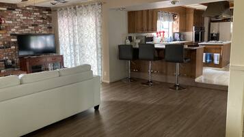 Smart TV, fireplace, DVD player, books