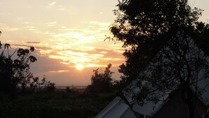 View from property - Pension Prussian Blue - Campsite (Miyakojima)