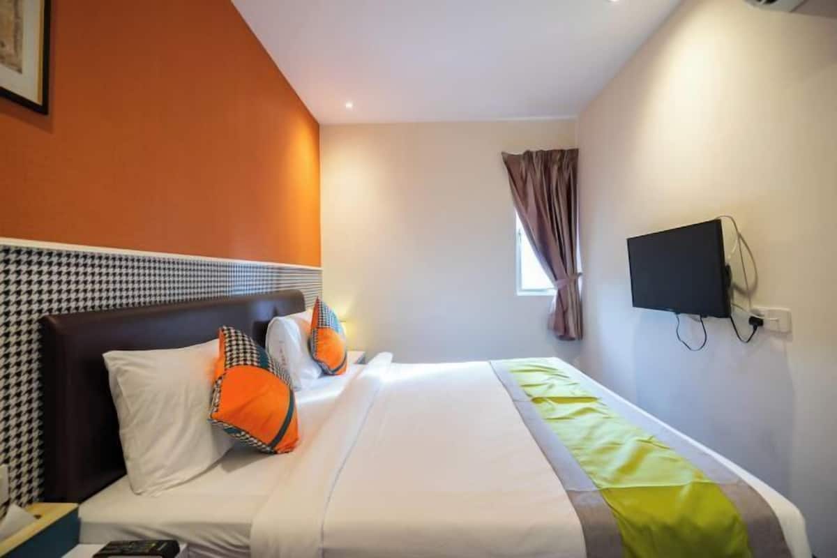 Blackout curtains, iron/ironing board, free WiFi, bed sheets