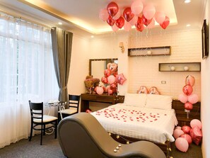 Executive Suite - Joy Boutique Trung Hoa Hotel (Hanoi)