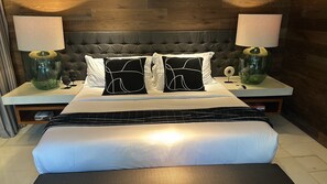 Vila, 1 quarto, piscina particular | 1 quarto, roupas de cama de algodão egípcio, roupas de cama premium