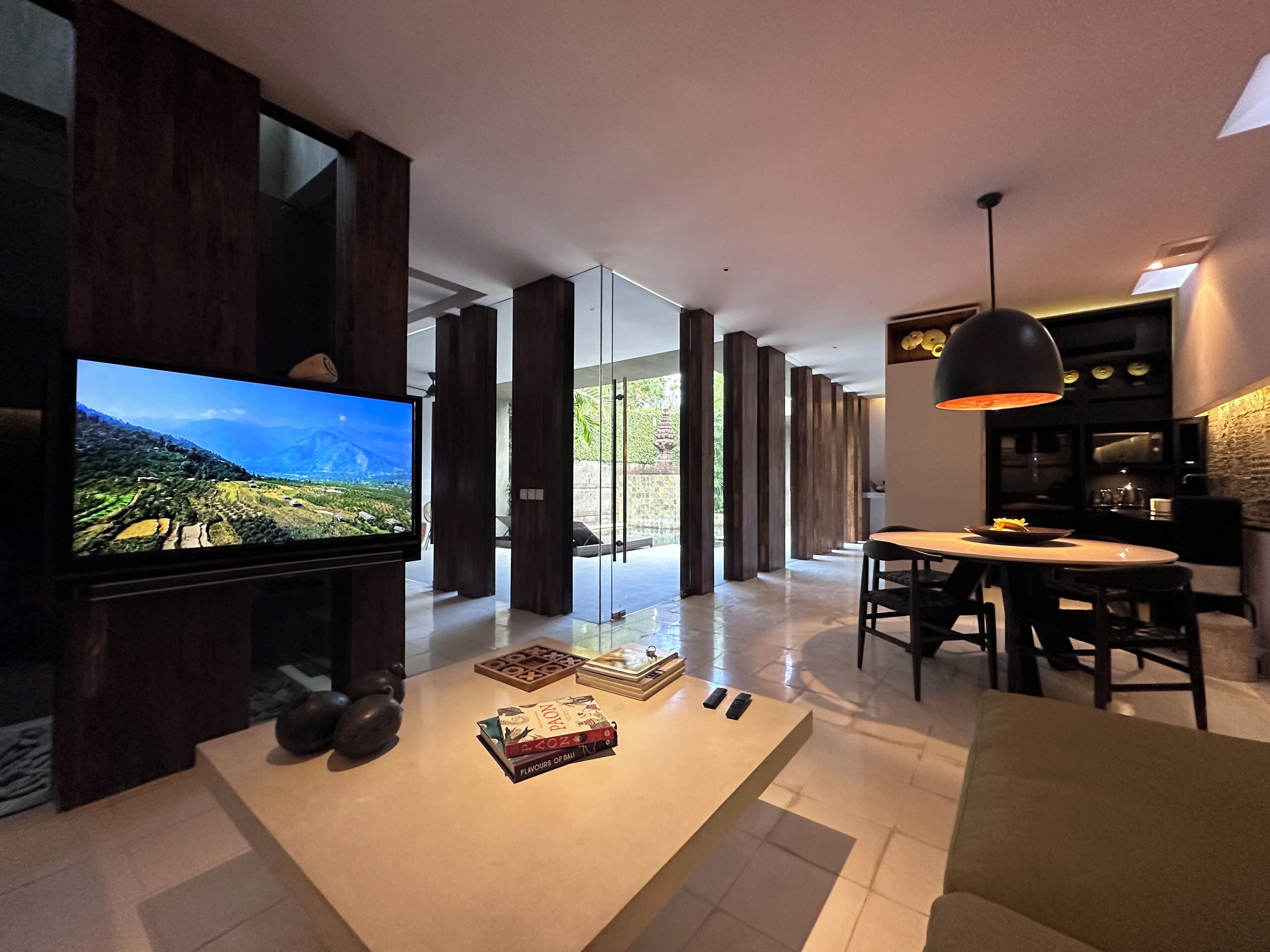 Biệt thự, 1 phòng ngủ, hồ bơi riêng | TV