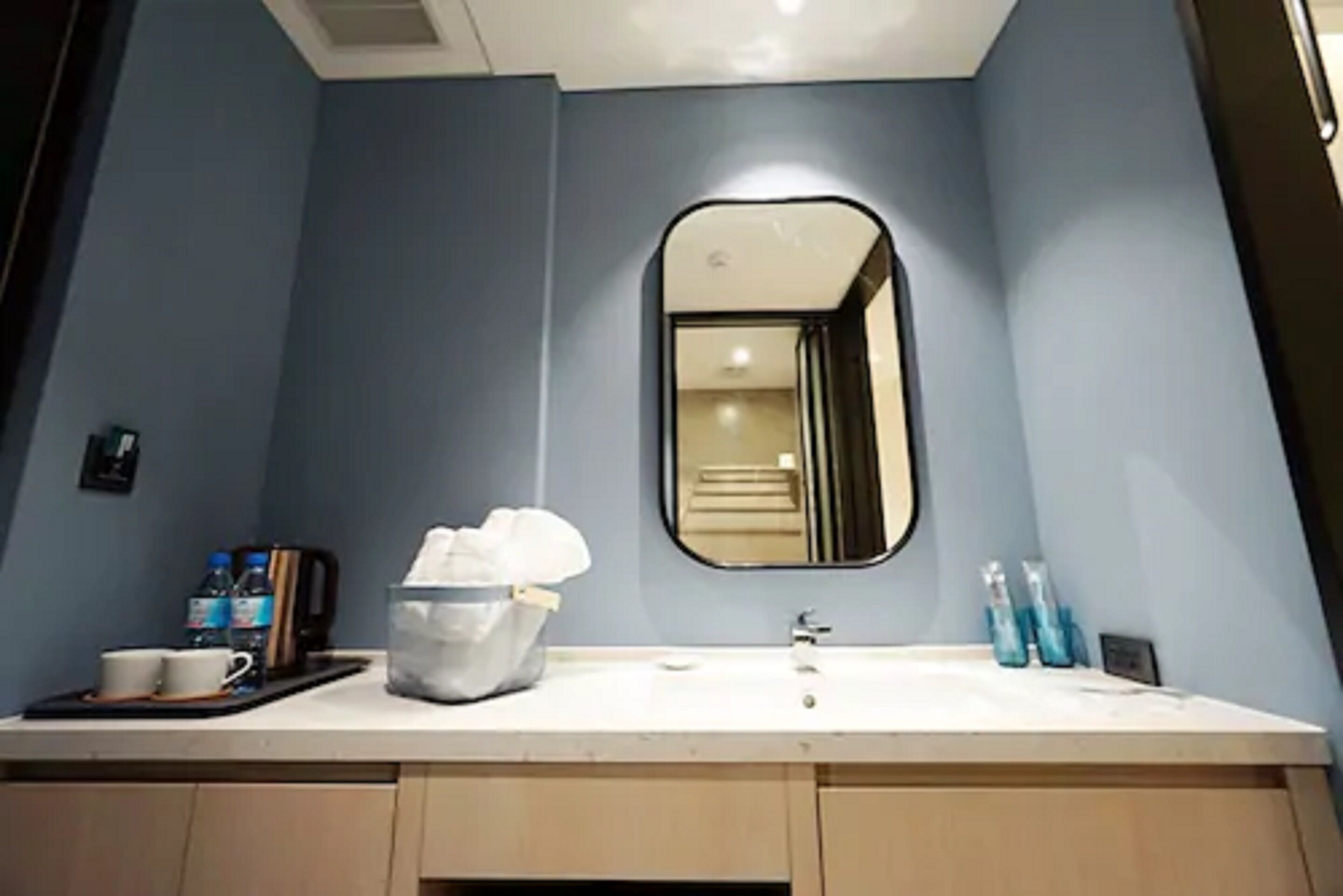 standard double room, 1 double bed, concierge service | premium bedding, desk, blackout curtains, soundproofing