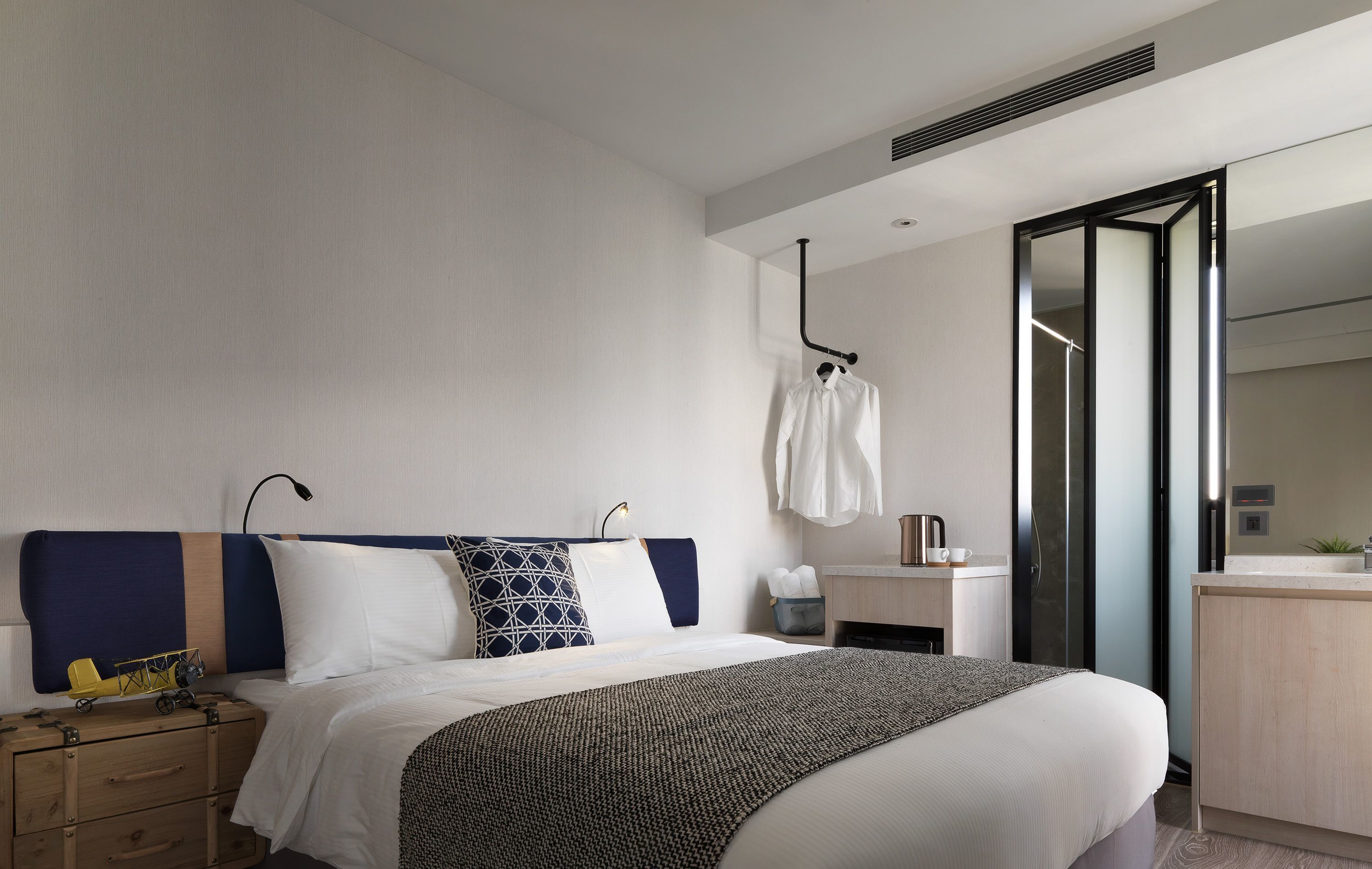 standard double room, 1 double bed, concierge service | premium bedding, desk, blackout curtains, soundproofing