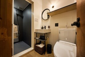 Comfort Quadruple Room, Non Smoking | Bathroom | Shower, free toiletries, hair dryer, slippers - mizuka Imaizumi II-unmanned hotel- (Fukuoka)