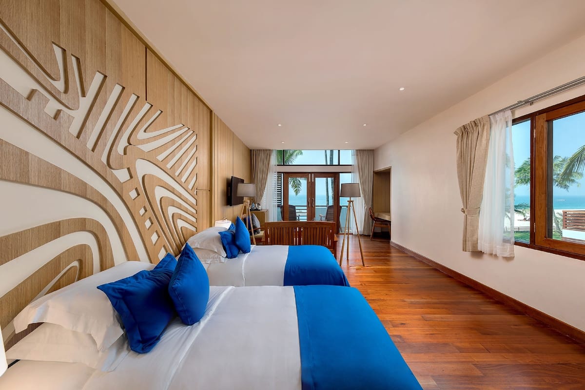 1 bedroom, premium bedding, minibar, in-room safe