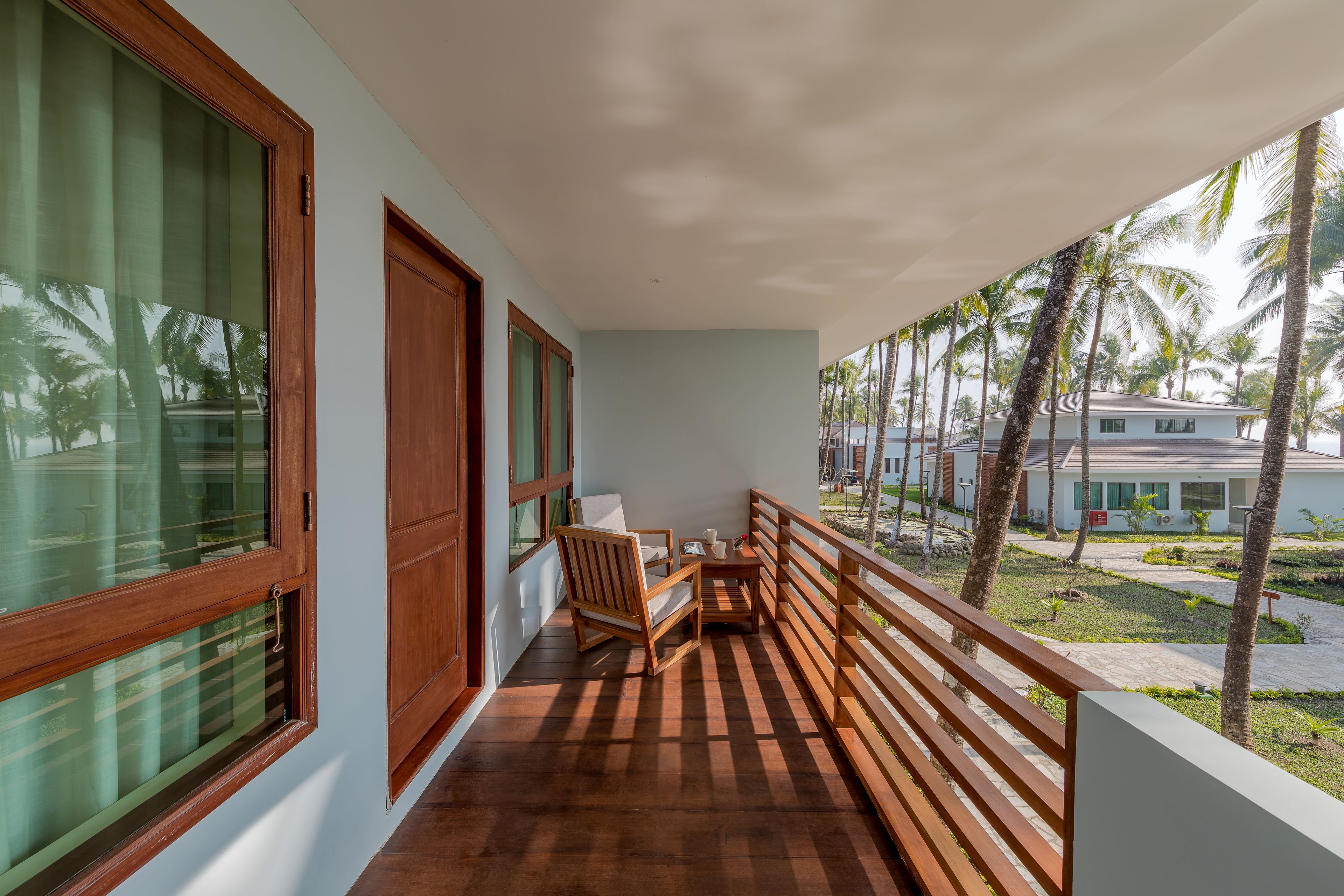 deluxe double or twin room  | terrace/patio