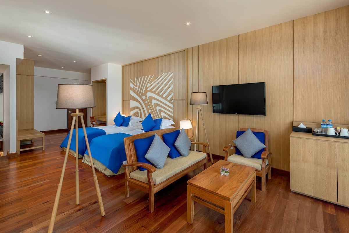 1 phòng ngủ, bộ đồ giường cao cấp, minibar, két bảo mật tại phòng