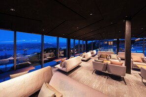 Lounge - Garden Terrace Nagasaki Hotels & Resorts (Nagasaki)