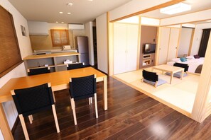 Habitación | Servicio de comidas en la habitación