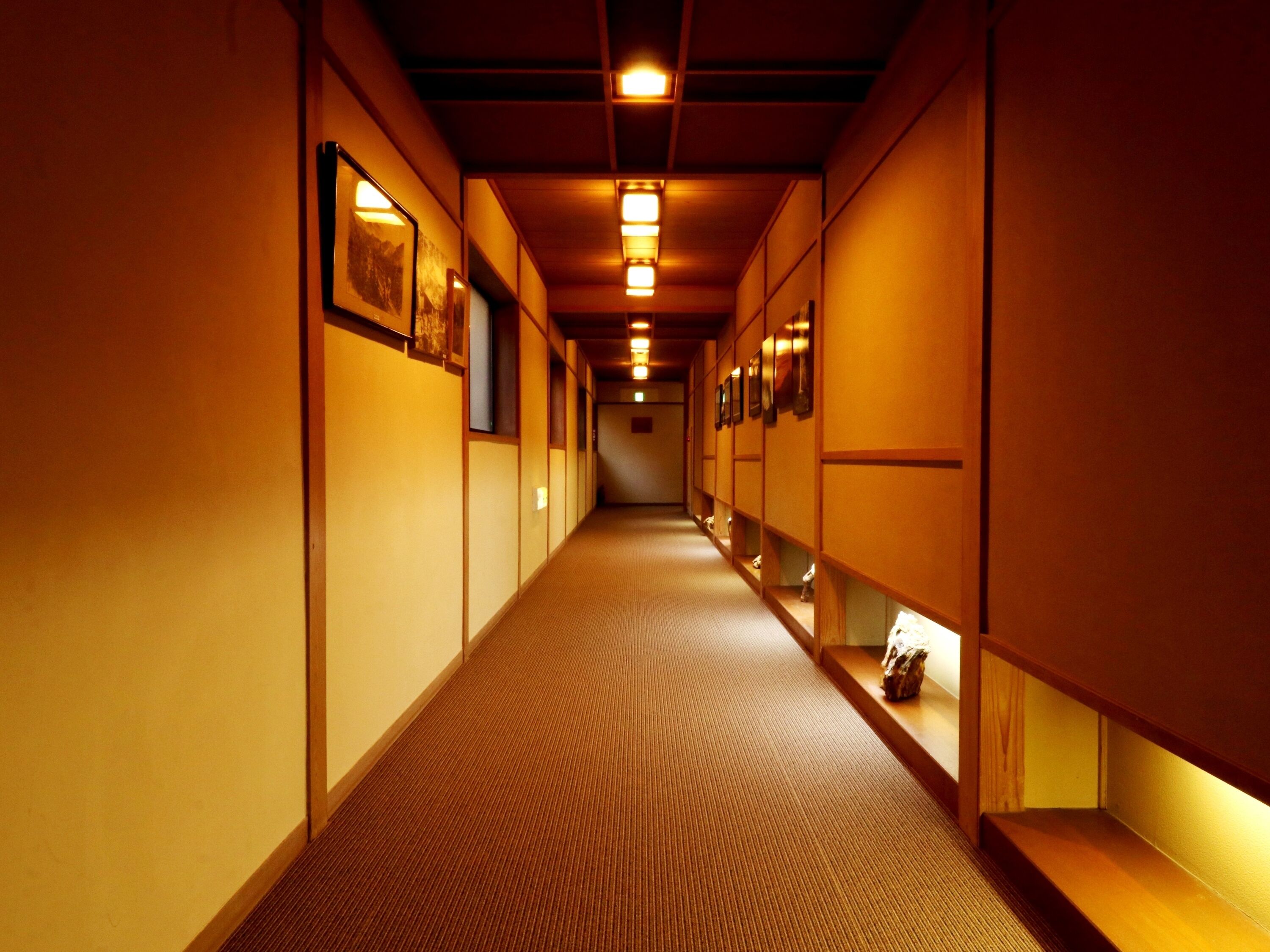 Lorong