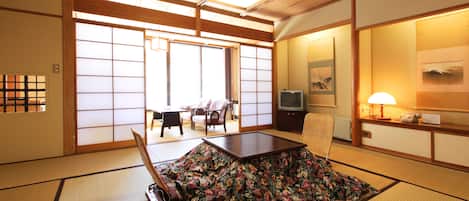 Japanese-Style Room A | In-room safe, free WiFi